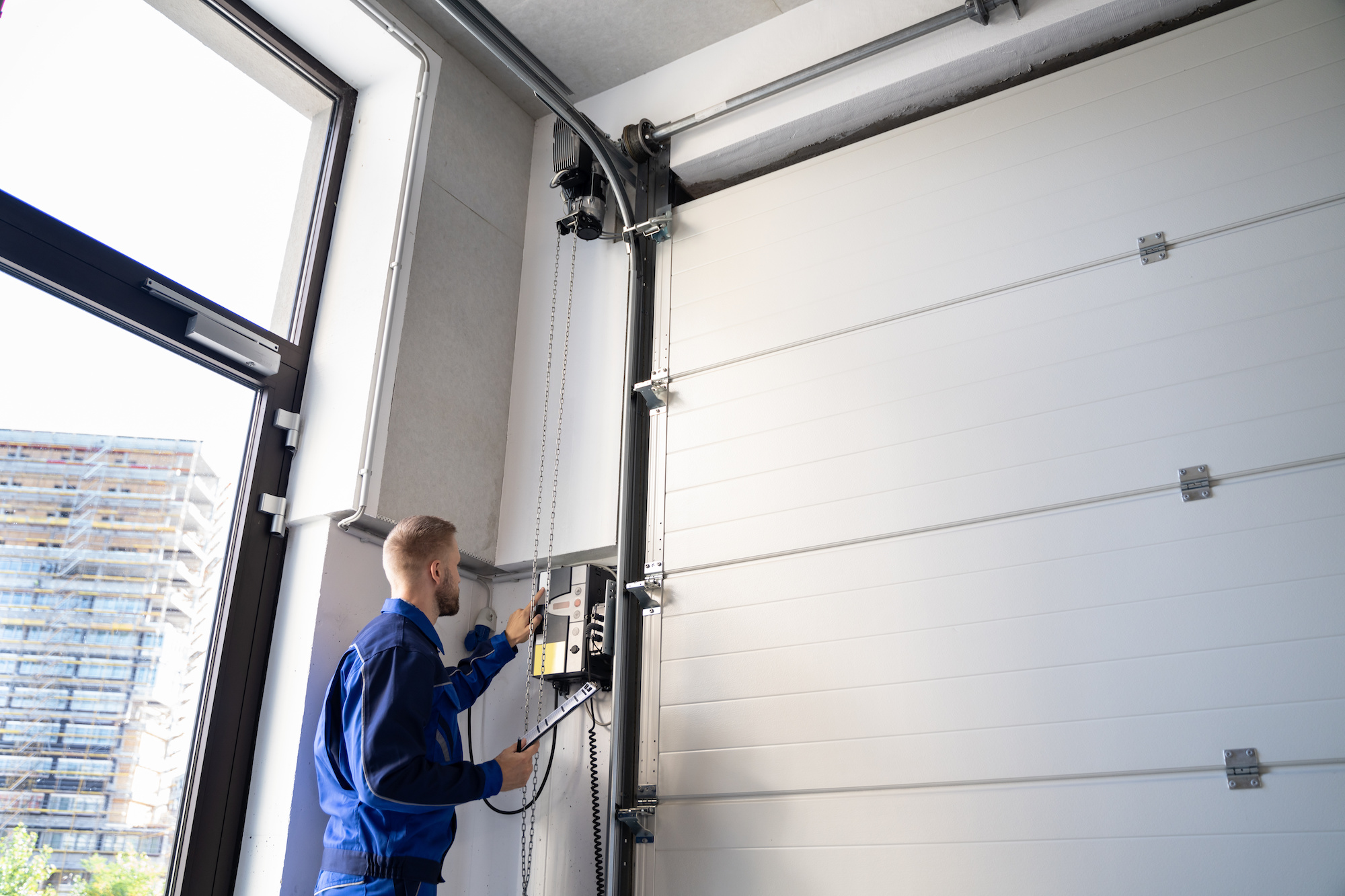 Expert commercial garage door installation and replacement services in San Antonio for enhanced security, efficiency, and durability.