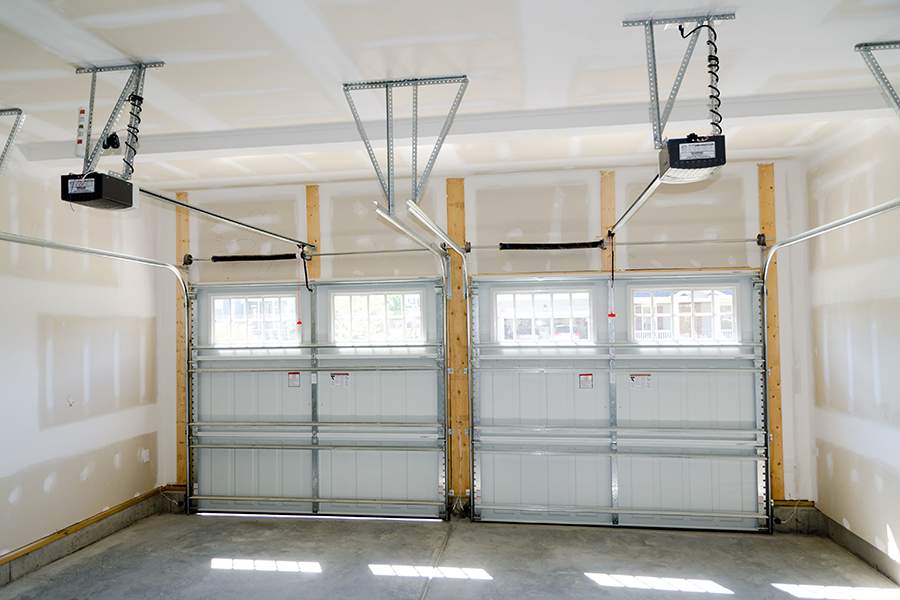 Tailored garage door installation solutions for homes and businesses in San Antonio.